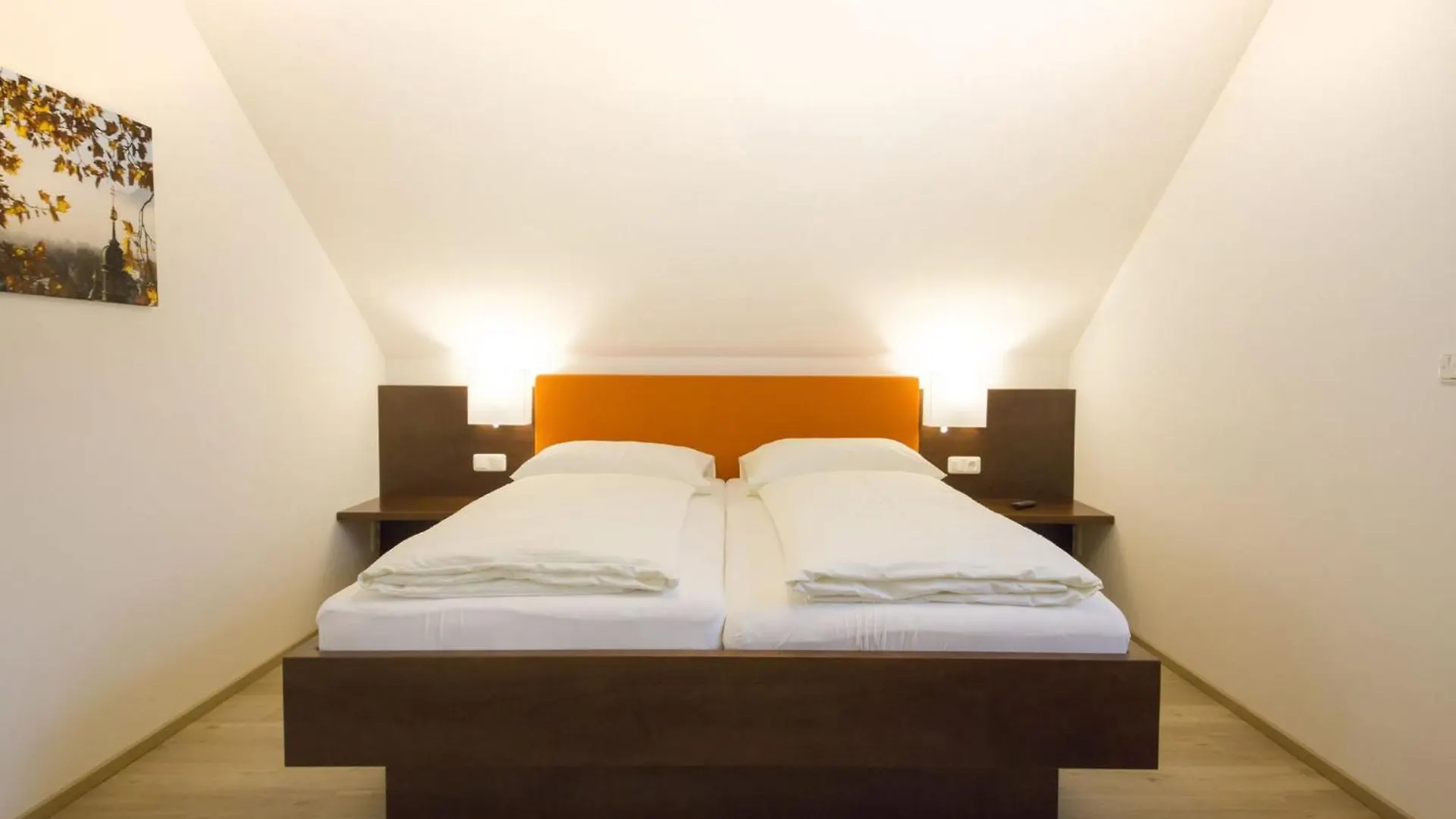 Holiday Apartments By Das Gruene Hotel Zur Post - 100 % Bio & Villa Ceconi Salisburgo Austria