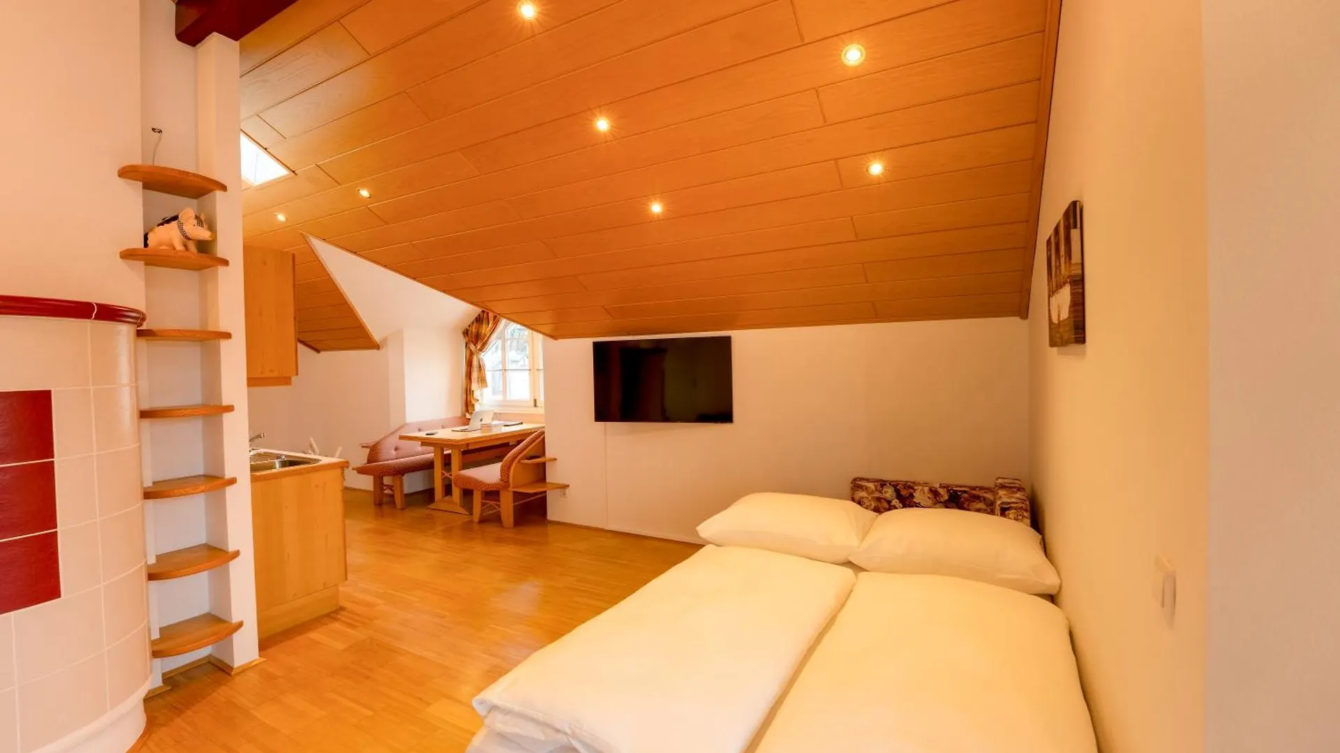 Holiday Apartments By Das Gruene Hotel Zur Post - 100 % Bio & Villa Ceconi Salisburgo