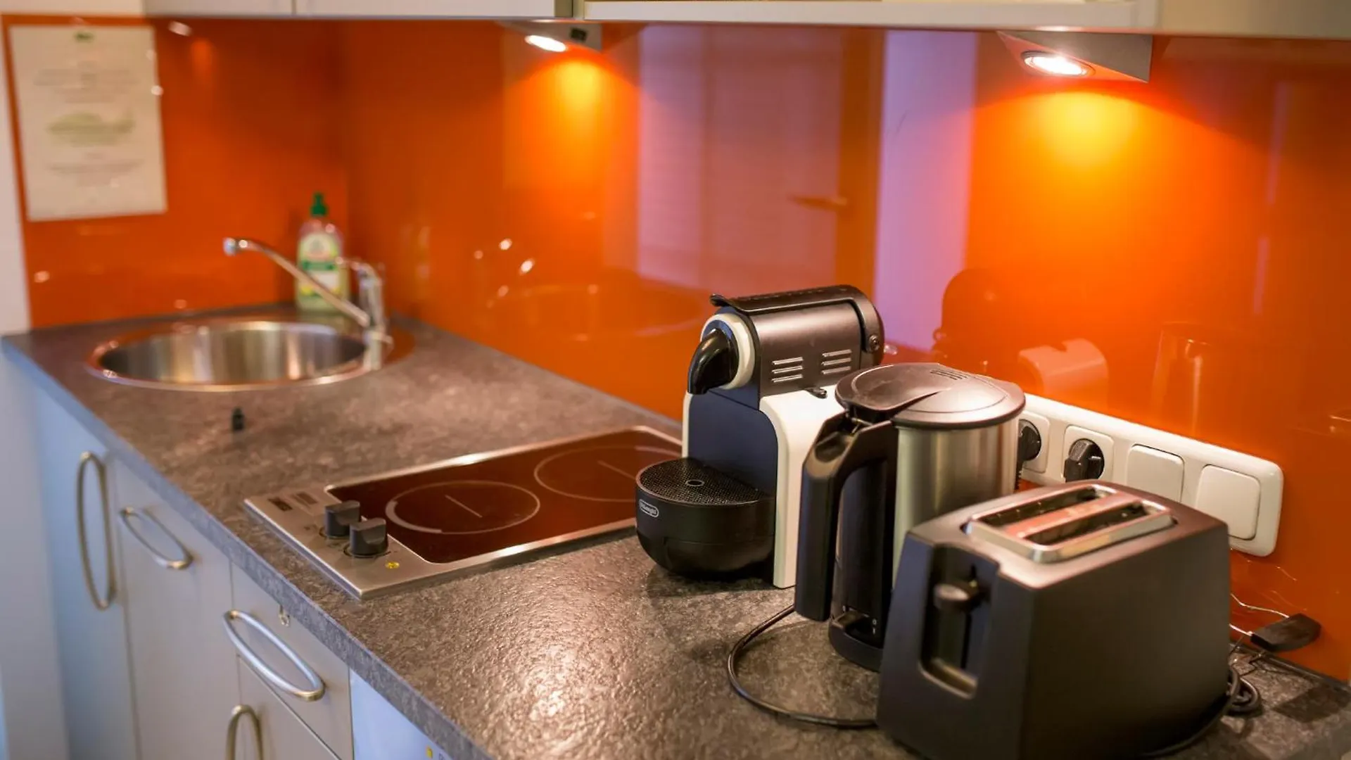 Holiday Apartments By Das Gruene Hotel Zur Post - 100 % Bio & Villa Ceconi Salisburgo